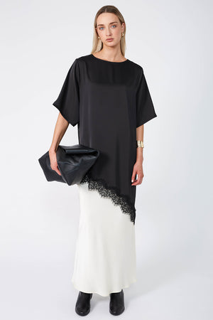 angled lace top / black