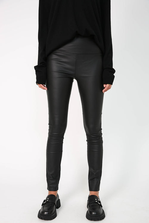 glossy pant / black