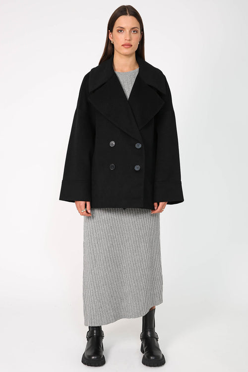 envelop coat / black