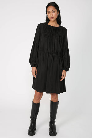 tier dress / black