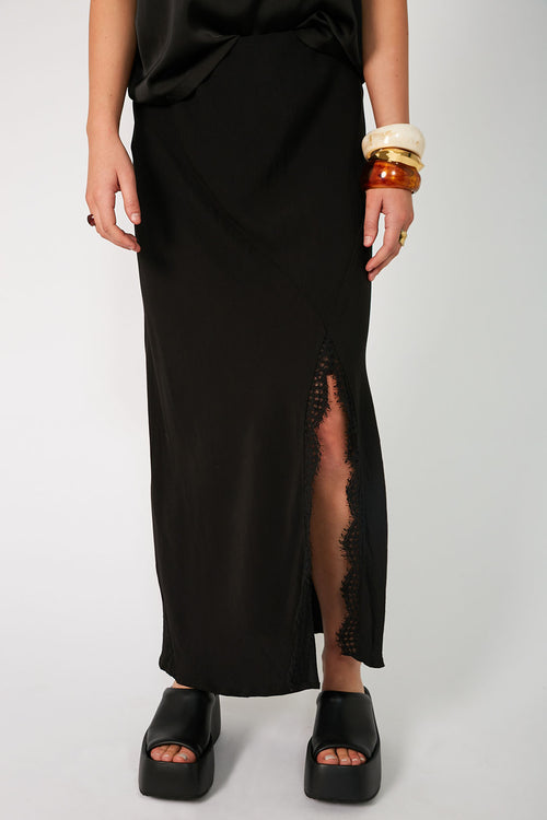 solace skirt / black