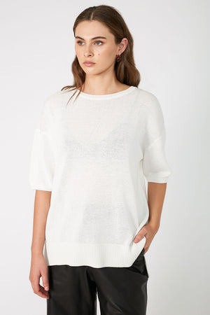 venture tee sweater / white