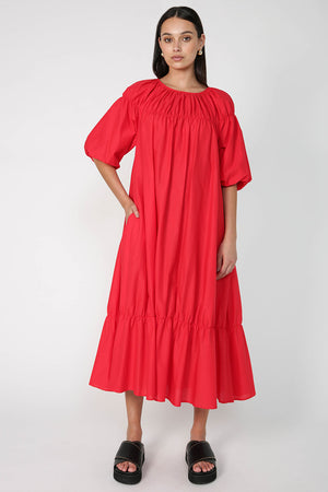 gallery midi dress / red