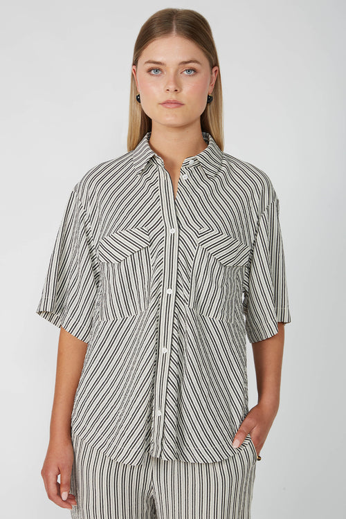 darby shirt / ecru|black stripe