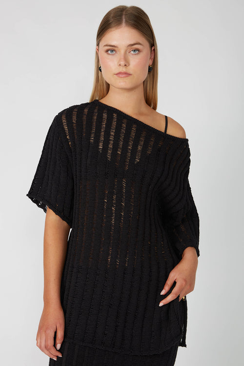 laddered tee sweater / black