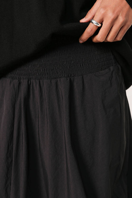 sphere skirt / black