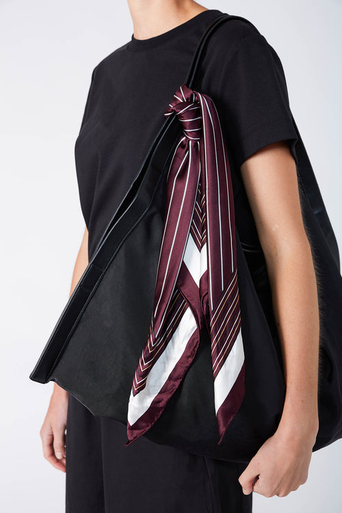 stripe moochi scarf / dark sangria | camel stripe