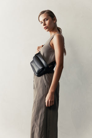 glazed tank / taupe moss