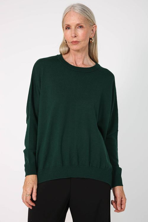 level sweater / dark green
