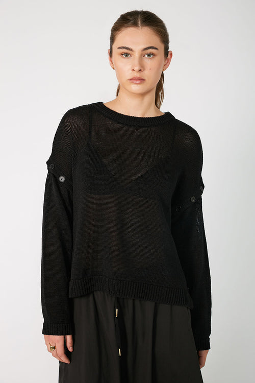 secure buttoned sweater / black