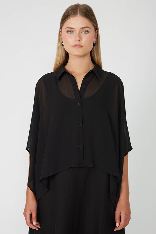 cape shirt / black