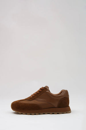 sprint trainer / dark camel brown