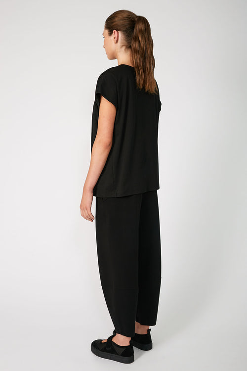 course tee / black