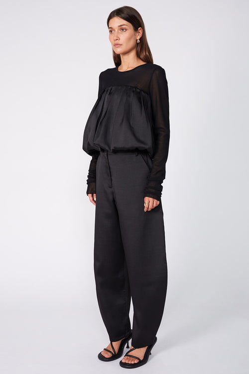 bubble crop / black