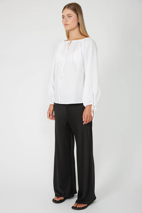 limit top / white