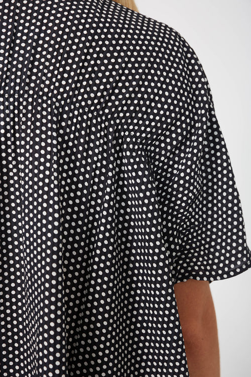 shirr shirt / black|ivory polka dot