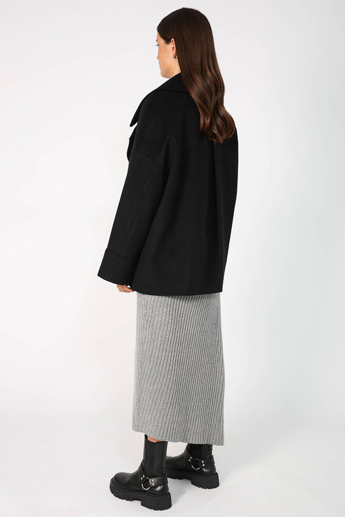 envelop coat / black