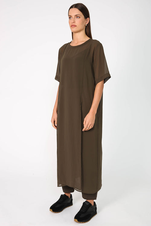 outdo tabard / bark olive