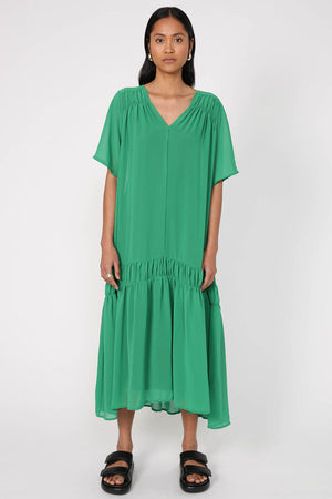 floating dress / bright green