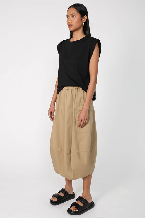 global skirt / camel brown