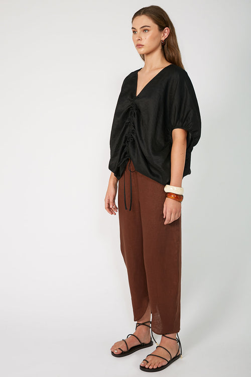 leashed top / black