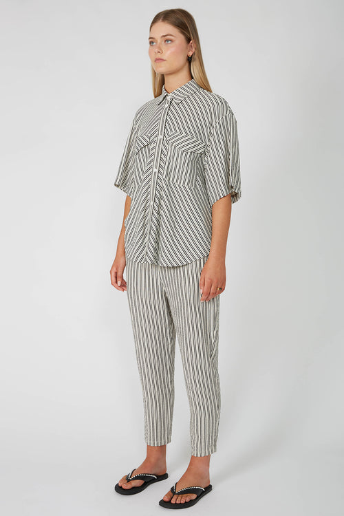 darby shirt / ecru|black stripe