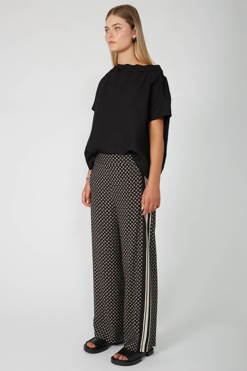 glow pant / black border print