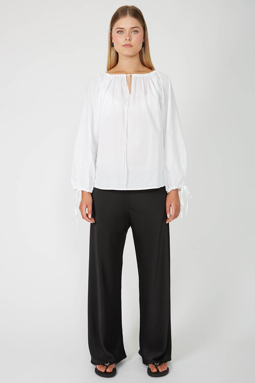 limit top / white