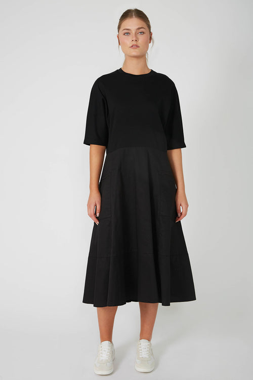contend dress / black