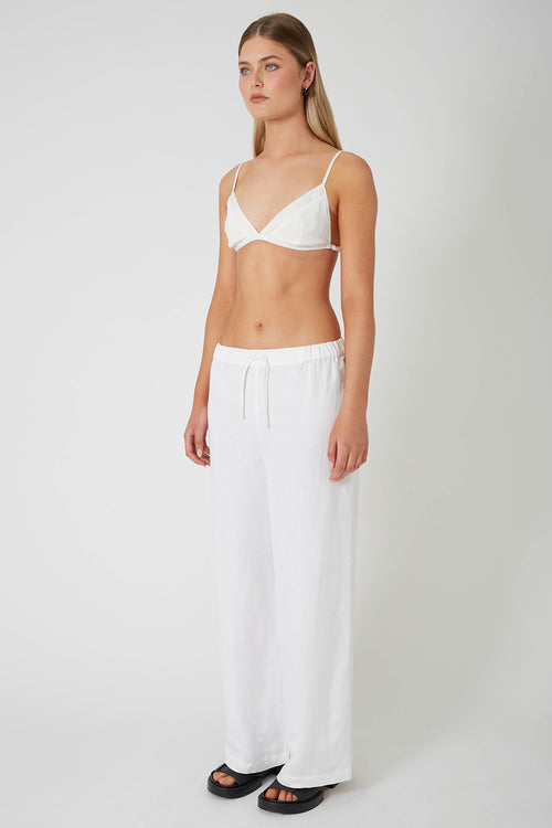 true bralette / vintage white