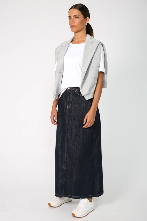 line denim skirt / indigo blue denim