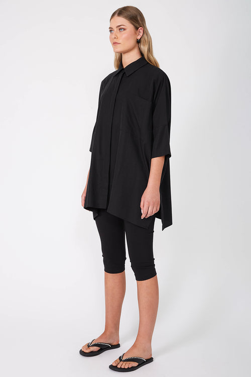 restrict tunic shirt / black