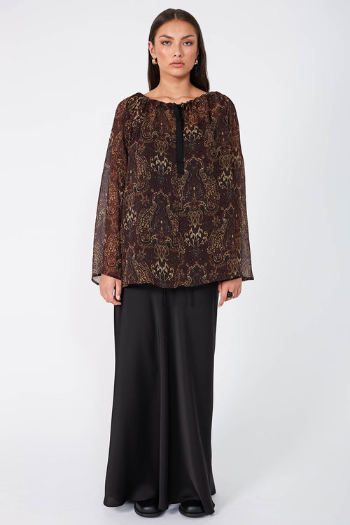 serene top / dark sangria paisley