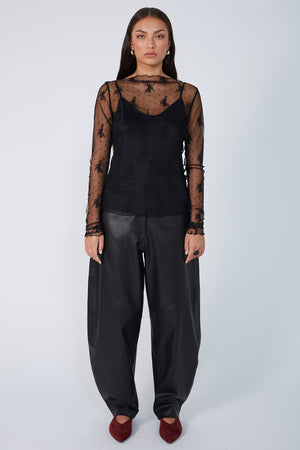 lace mesh boat skin / black