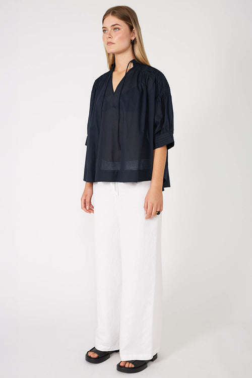 bevelled short sleeve top / dark navy