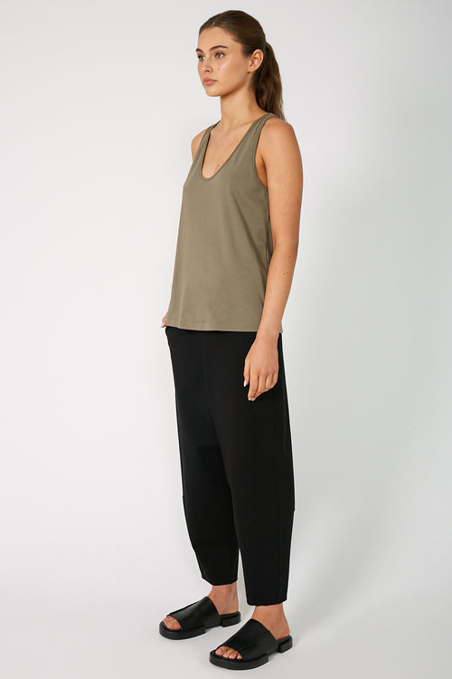 glazed tank / taupe moss