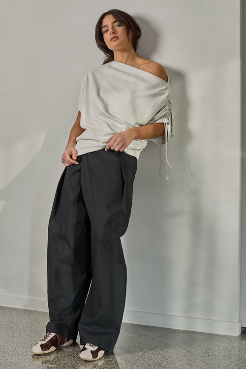 disclose tee / cream marle