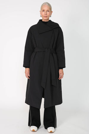enact coat / black