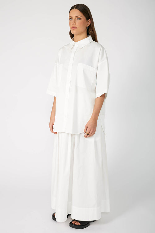 untold oversize short sleeve shirt / warm white