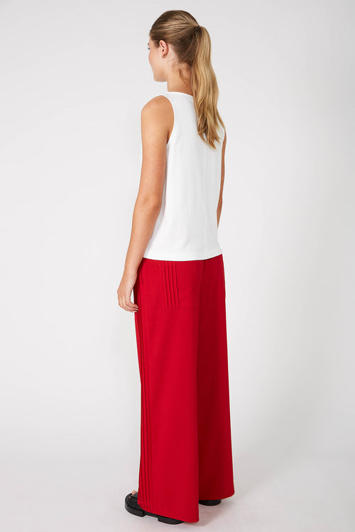 sear pintuck pant / rouge red