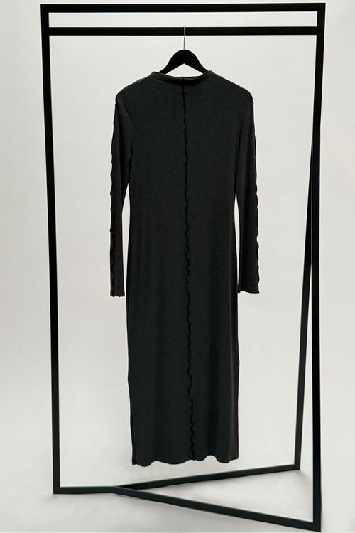 hush rib dress / charcoal