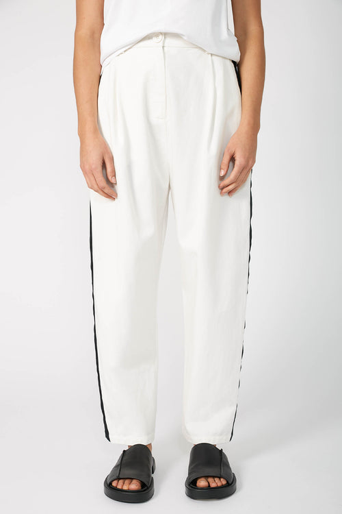 static barrel pant / white|black