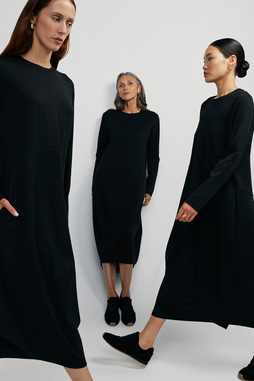 spin long sleeve ponte dress / black|black