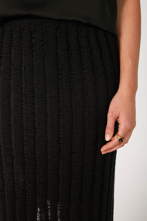 laddered maxi skirt / black