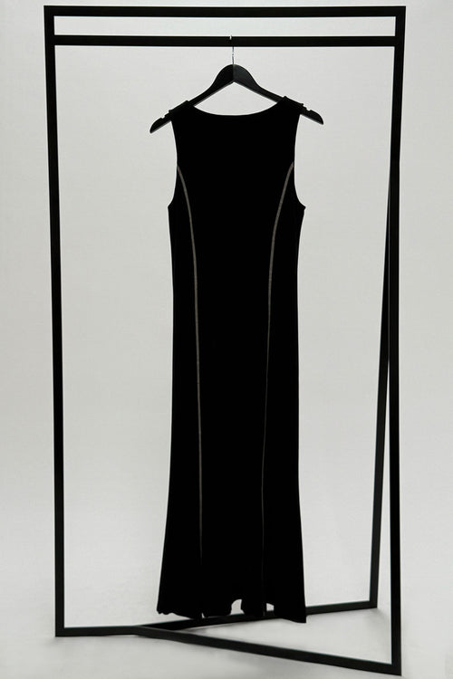surface dress / black