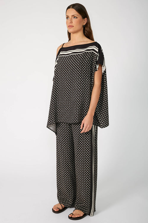 ethereal cape top / black border print
