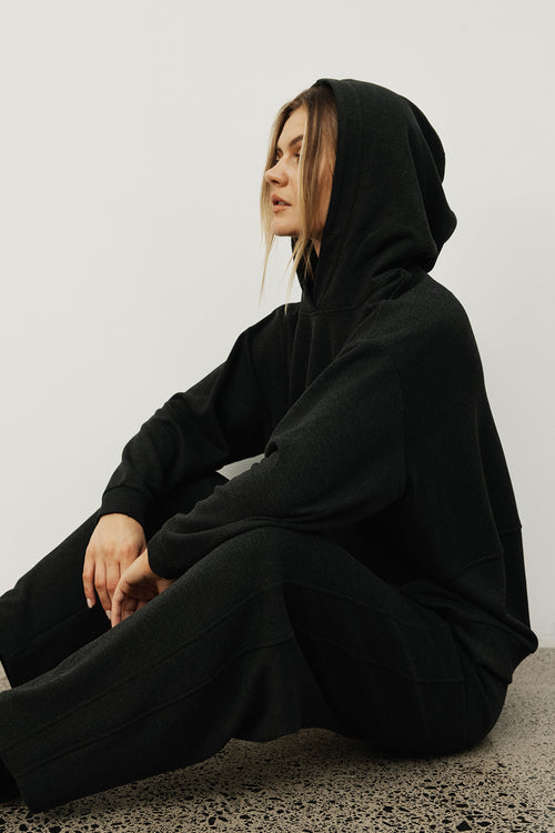 line hooded sweat / dark charcoal marle