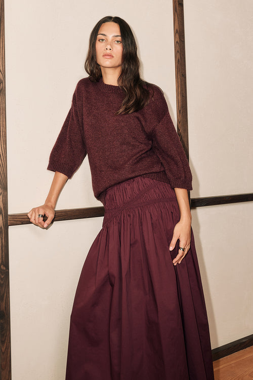 disperse skirt / dark plum