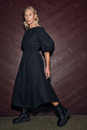 allied dress / black