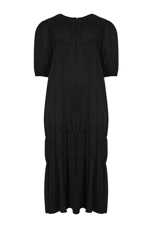 region dress / black